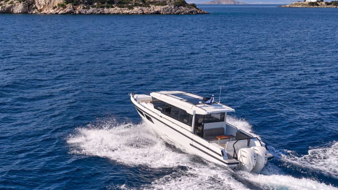 New 2026 QUARKEN 35 Cabin Tourer handover