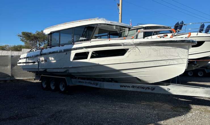 New 2026 QUARKEN 35 Cabin Tourer handover