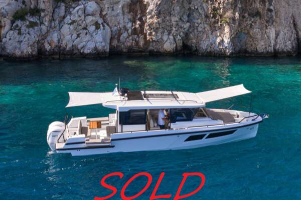 New QUARKEN 35 Cabin