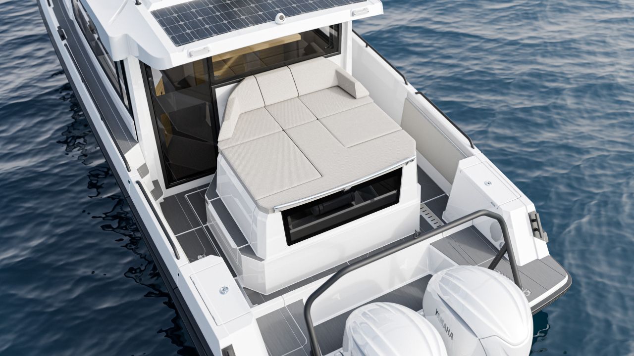 QUARKEN_35_REAR_CABIN_1